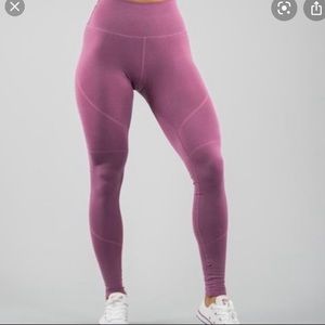 Original 2018 Mauve Alphalete Revival Leggings